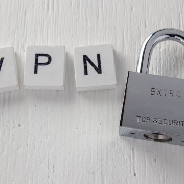free paid vpn services providers pros cons lock top security